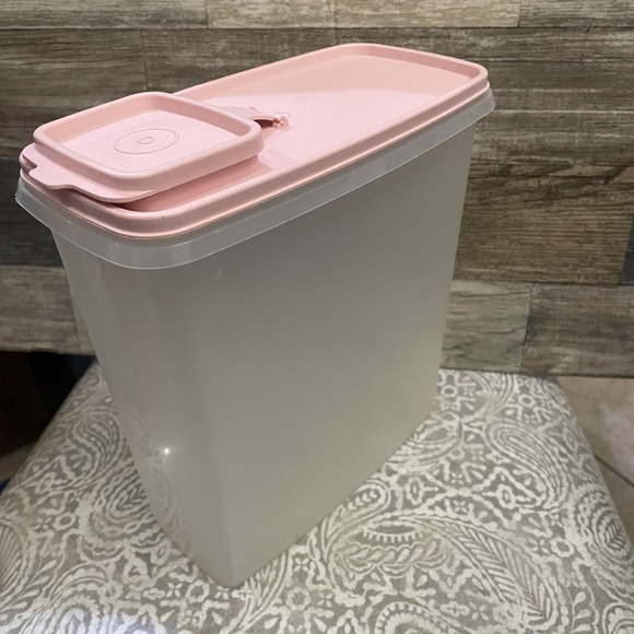 Vintage Tupperware Modular Mates Cereal Dispenser Container Pink Lid - Picture 1 of 8